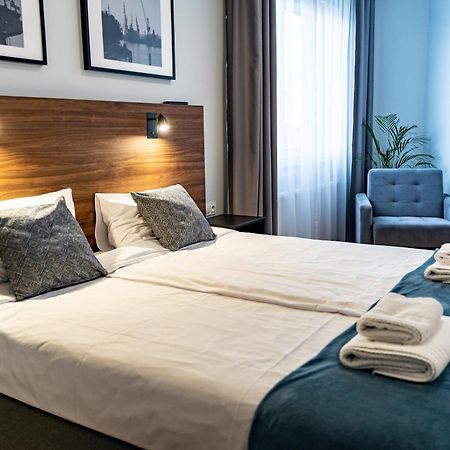 Sleep Port B&B - Bezplatny Parking Gdansk Bagian luar foto