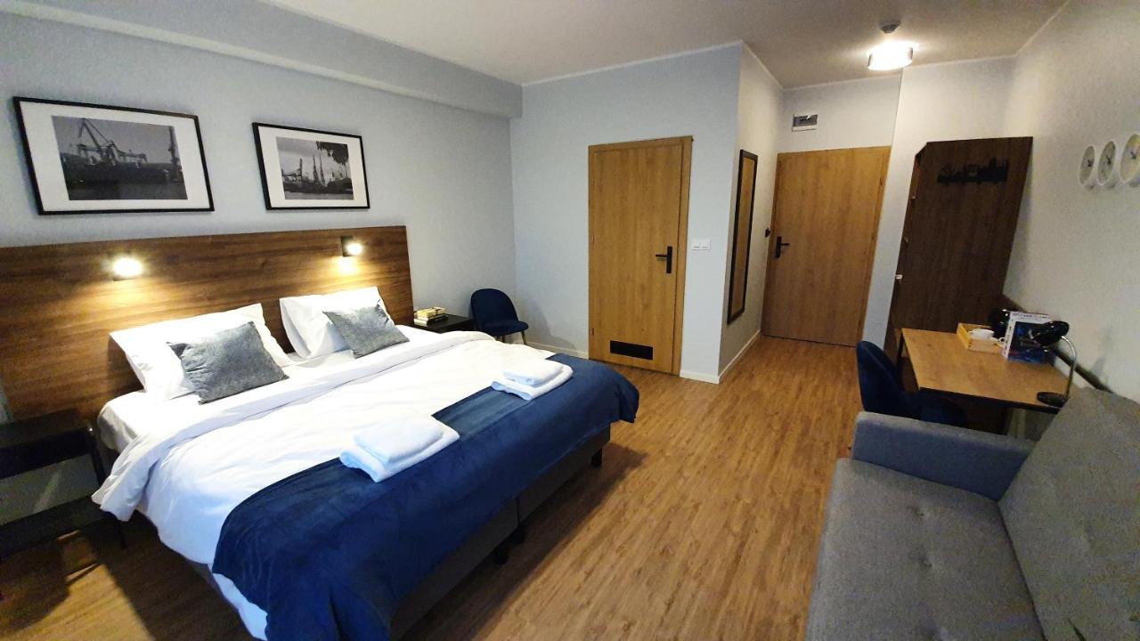 Sleep Port B&B - Bezplatny Parking Gdansk Bagian luar foto